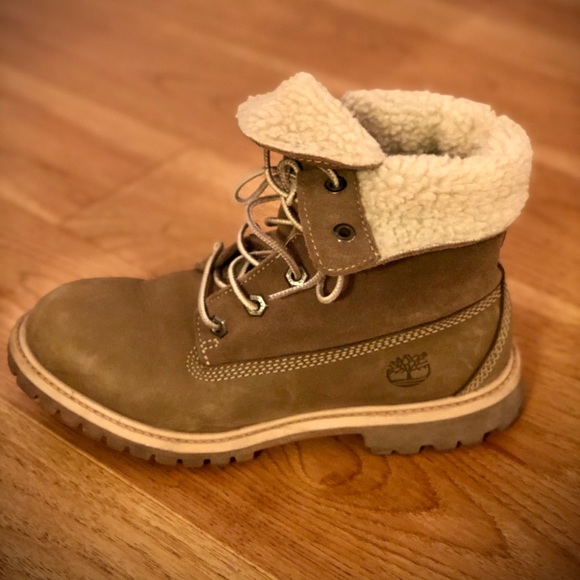 SOLD! - Picture 4 of 7